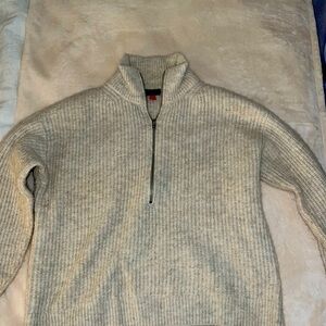 Vince Camuto quarterzip